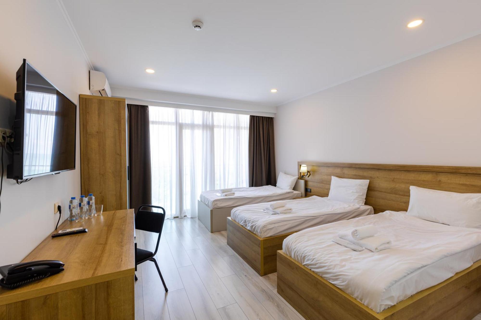 Aqua Batumi Hotel & Apartments 外观 照片