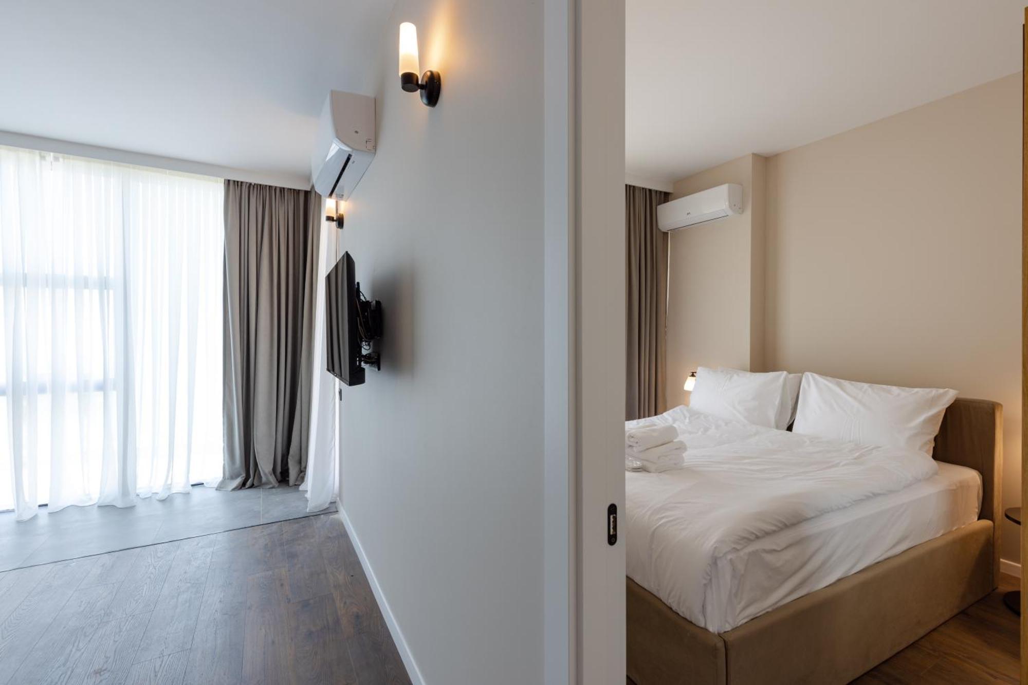 Aqua Batumi Hotel & Apartments 外观 照片